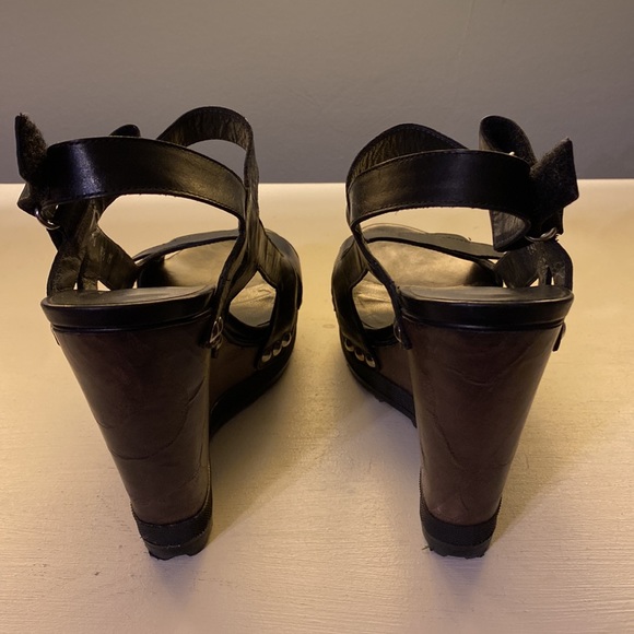 Stuart Weitzman black calf wedge. Worn once. - Picture 5 of 11